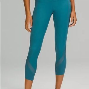 Lululemon Wunder Under Scalloped Hem Leggings